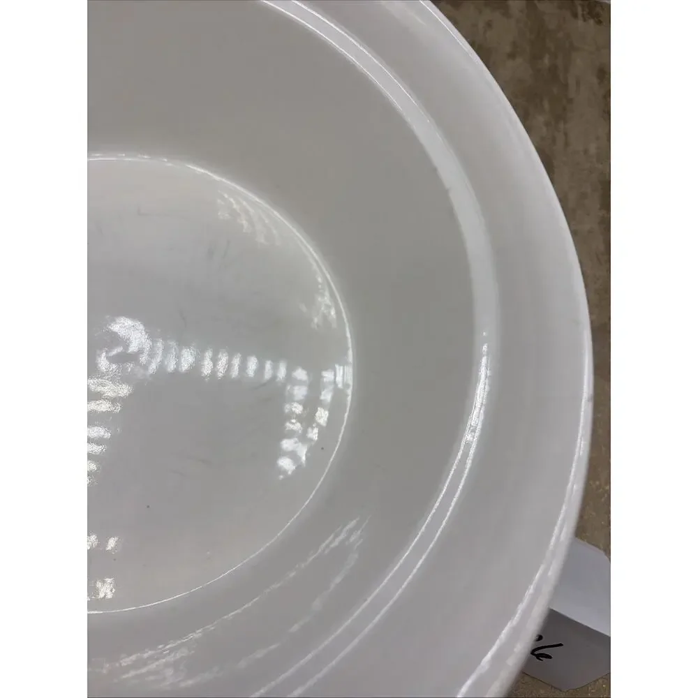Corning Ware French White Round Casserole 2 Quart -1.9 L. 9.5”